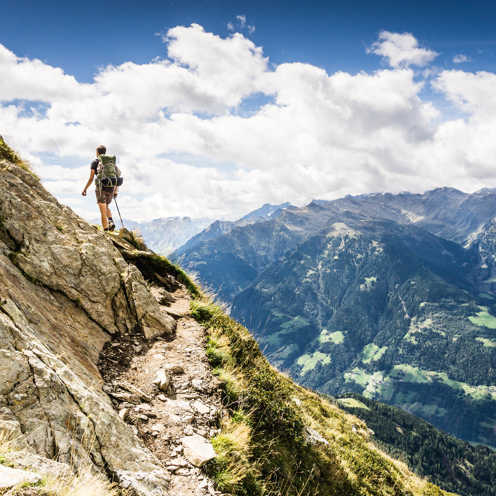 HydroLid: Essential Tool for Hydration While Climbing