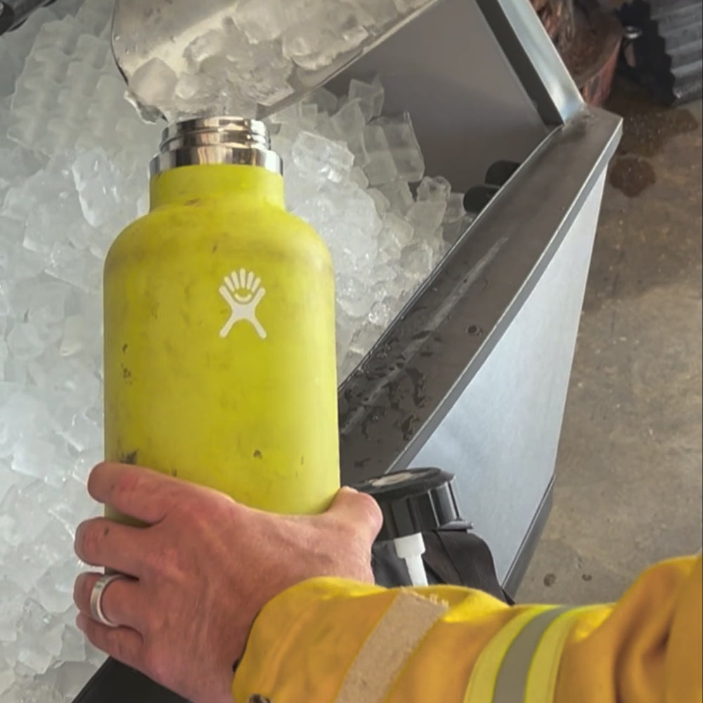 
                  
                    Load and play video in Gallery viewer, Field &amp;amp; Fire Kit | Hydration System for Firefighters
                  
                